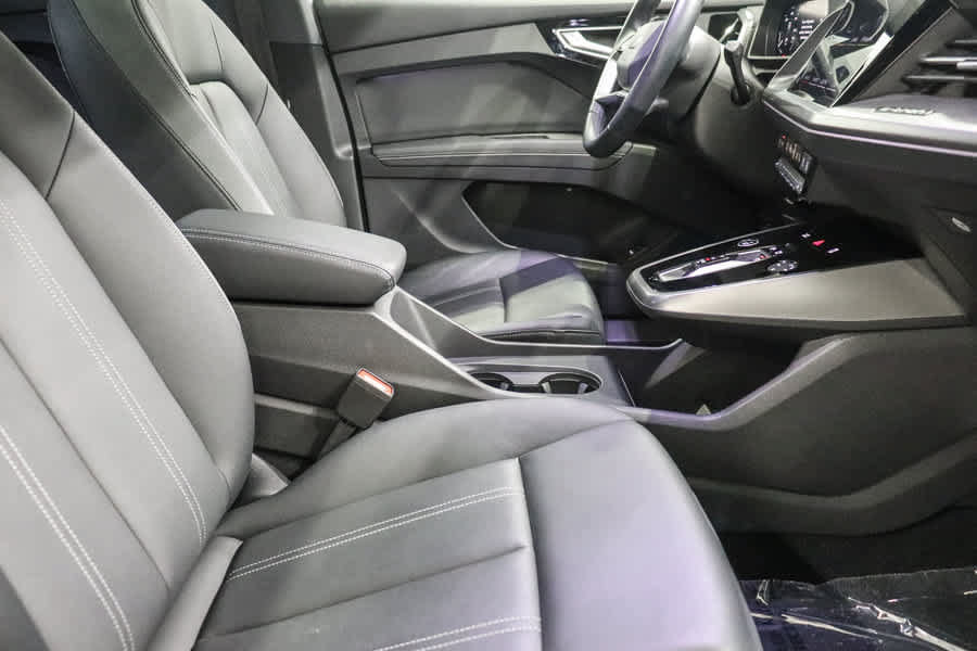 Used 2023 Audi Q4 e-tron Premium w/ Convenience Package RWD image 20