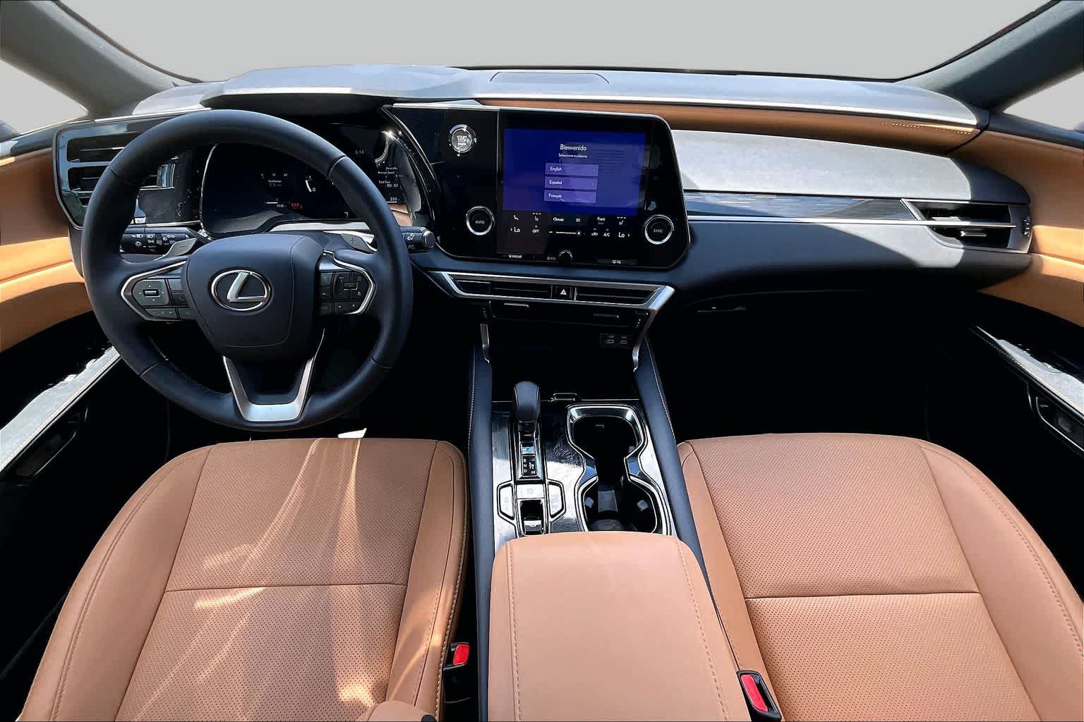 Used 2025 Lexus RX 350 FWD w/ Technology Package image 16