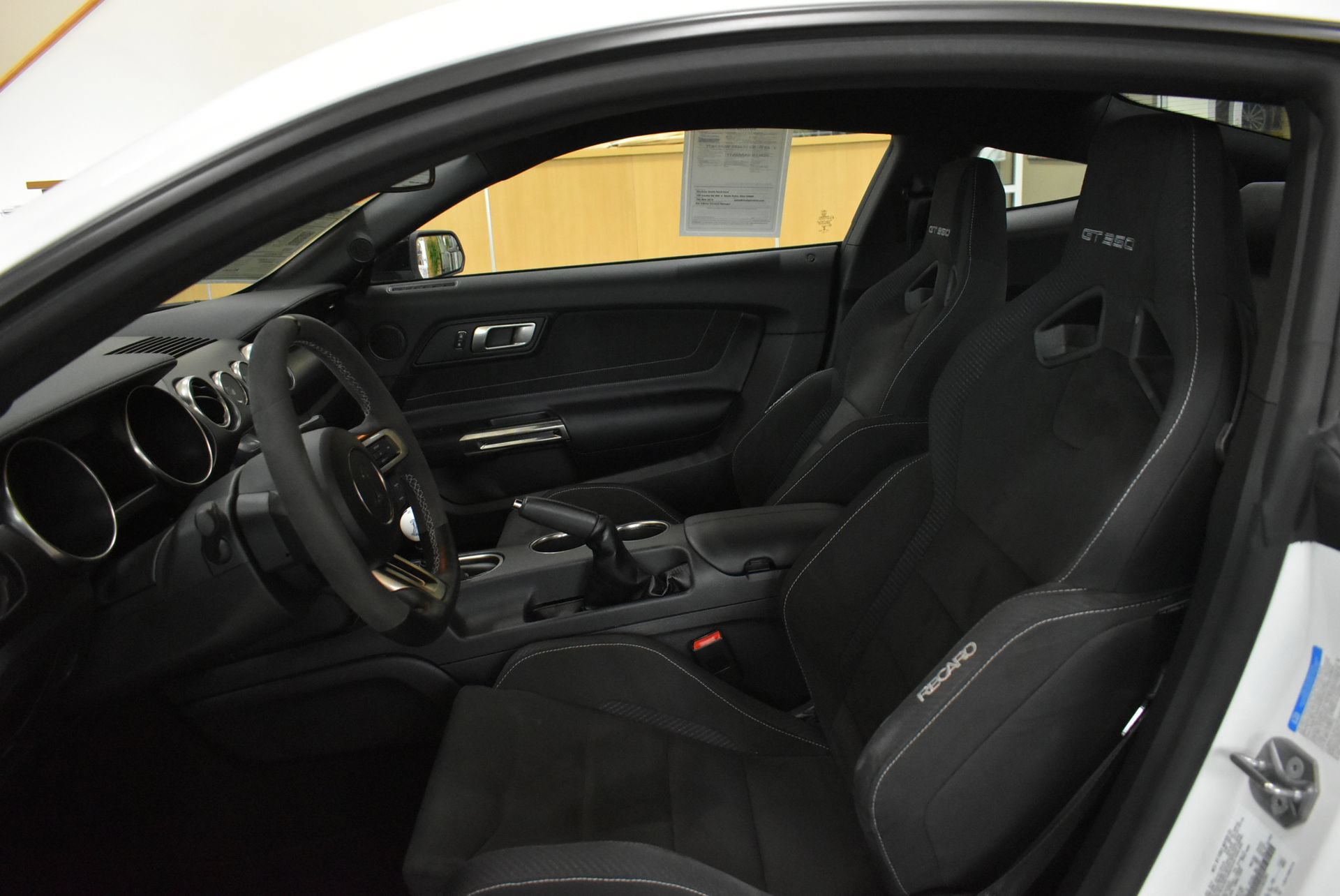 Used 2018 Ford Mustang Shelby GT350 w/ Electronics Package RWD image 14