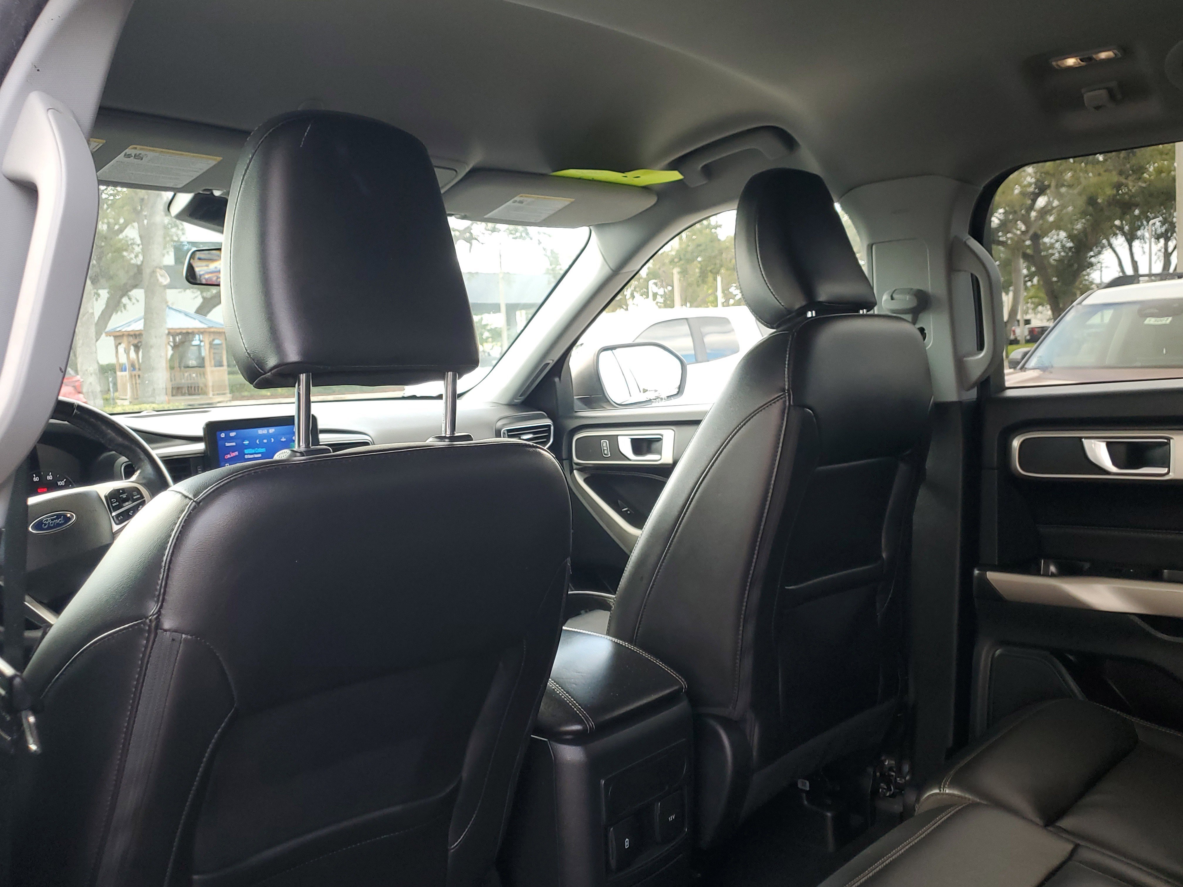 Used 2022 Ford Explorer XLT w/ Equipment Group 202A image 15