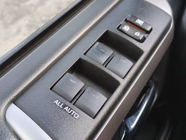 Used 2019 Toyota 4Runner SR5 Premium image 24