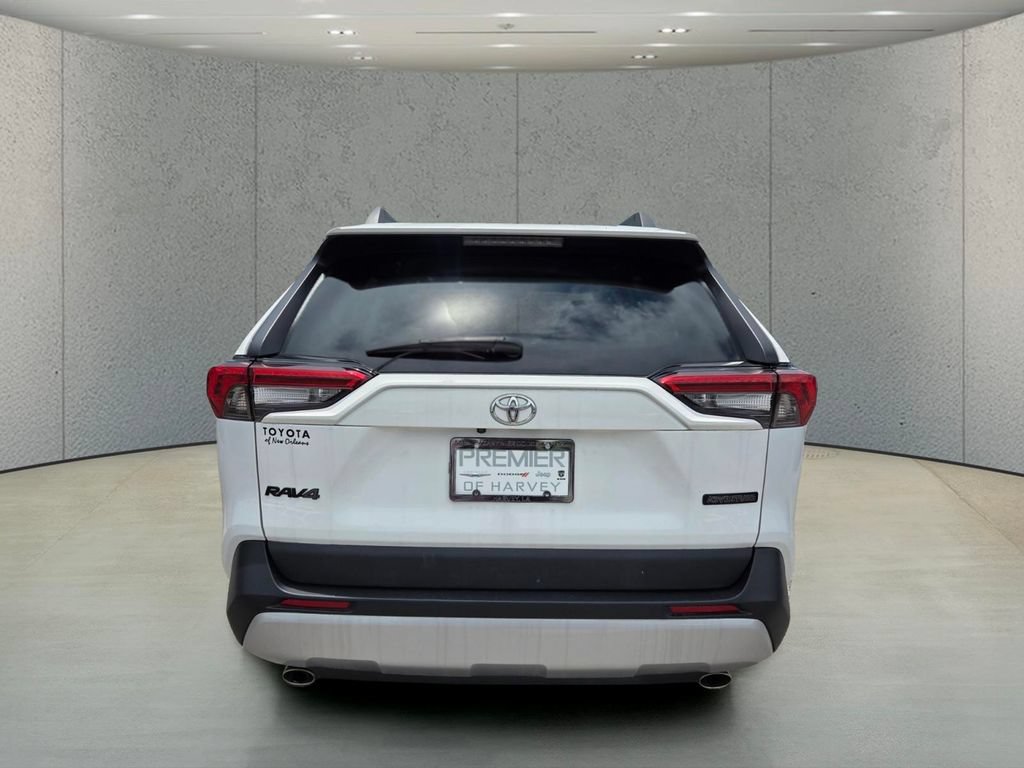 Used 2024 Toyota RAV4 Adventure AWD/4WD image 4