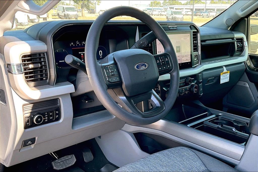 New 2026 Ford F250 XLT w/ XLT Premium Package image 5