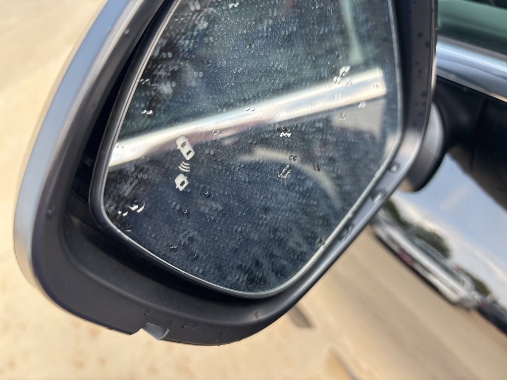 Used 2024 Nissan Pathfinder SL w/ Cargo Package image 13