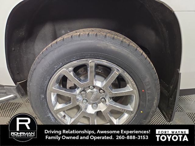 Used 2017 GMC Yukon Denali image 12