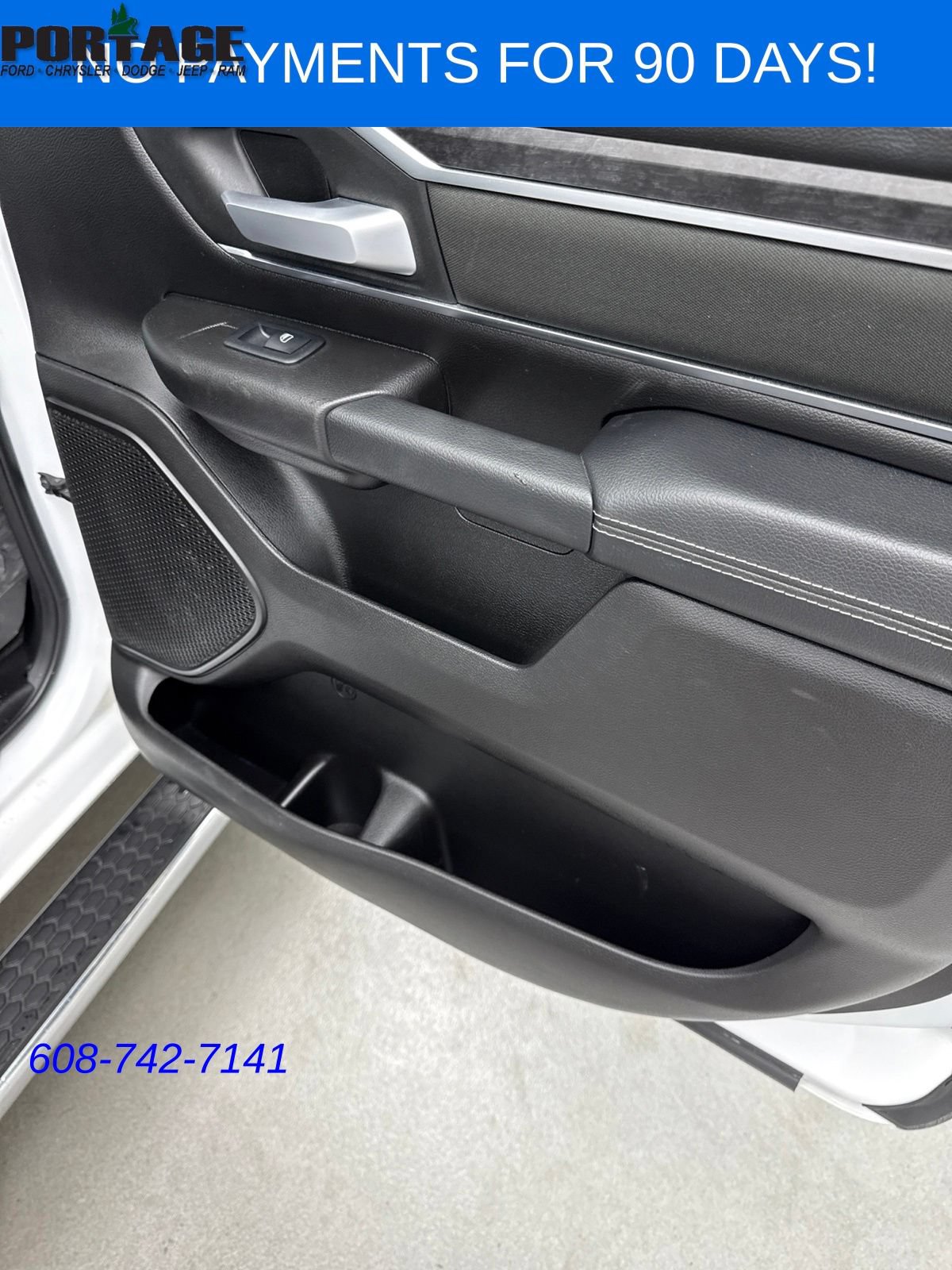 Used 2024 RAM 1500 Big Horn AWD/4WD image 36