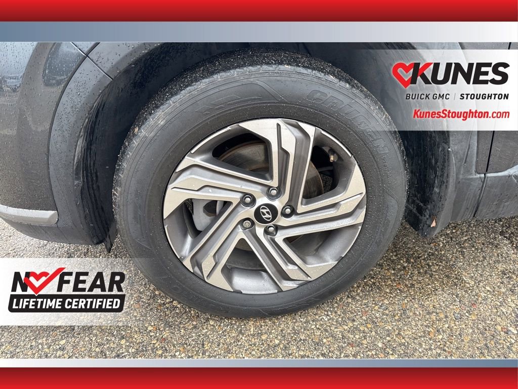 Used 2023 Hyundai Santa Fe SE image 16