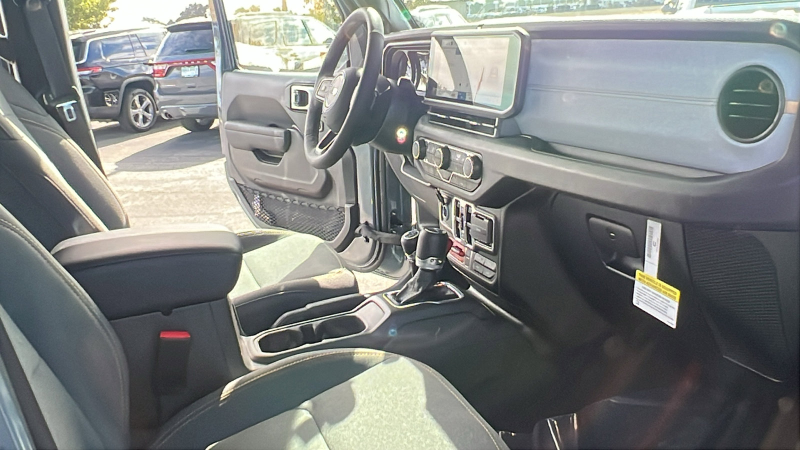 New 2025 Jeep Gladiator Willys image 12