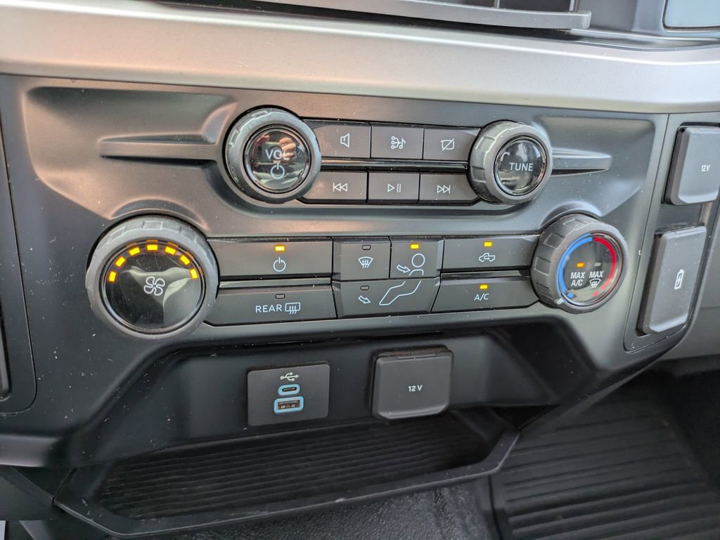 Used 2023 Ford F250 XL image 15