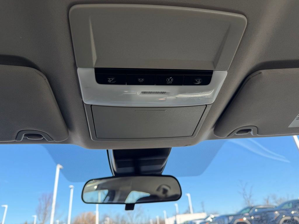 Used 2024 Nissan Altima 2.5 SV image 24