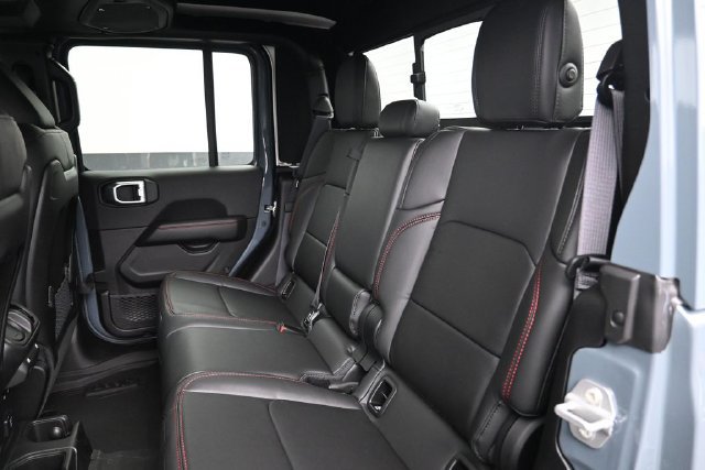 New 2026 Jeep Gladiator Rubicon AWD/4WD image 26