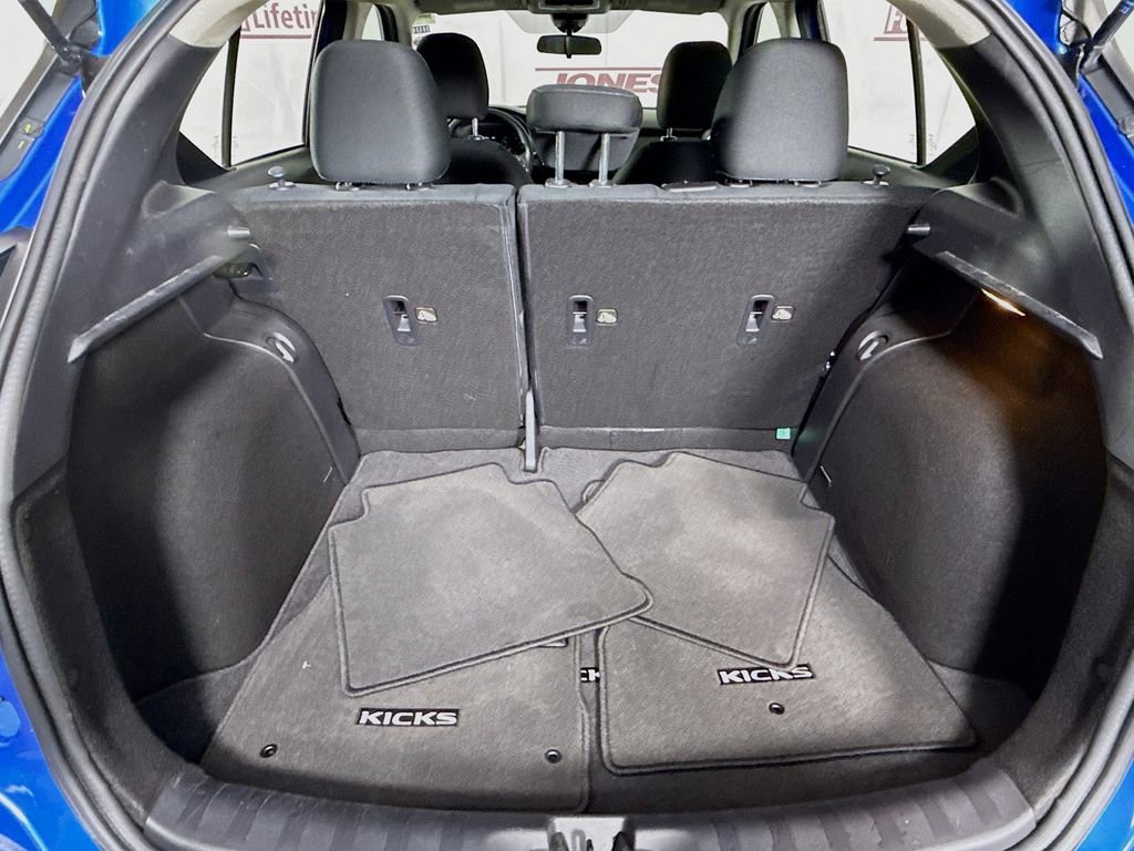 Certified 2023 Nissan Kicks SV image 26