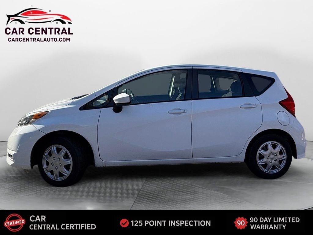 Used 2017 Nissan Versa Note SV image 2