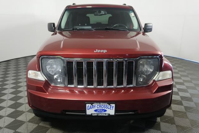 Used 2012 Jeep Liberty Limited Jet w/ Comfort/Convenience Group AWD/4WD image 8