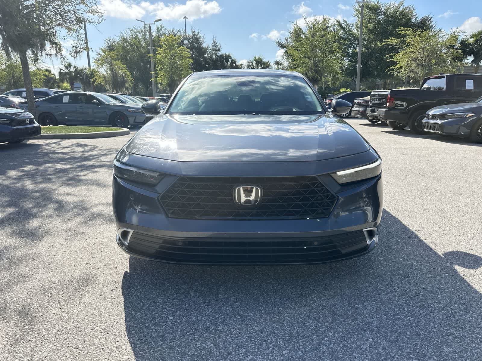 Used 2023 Honda Accord Touring image 9