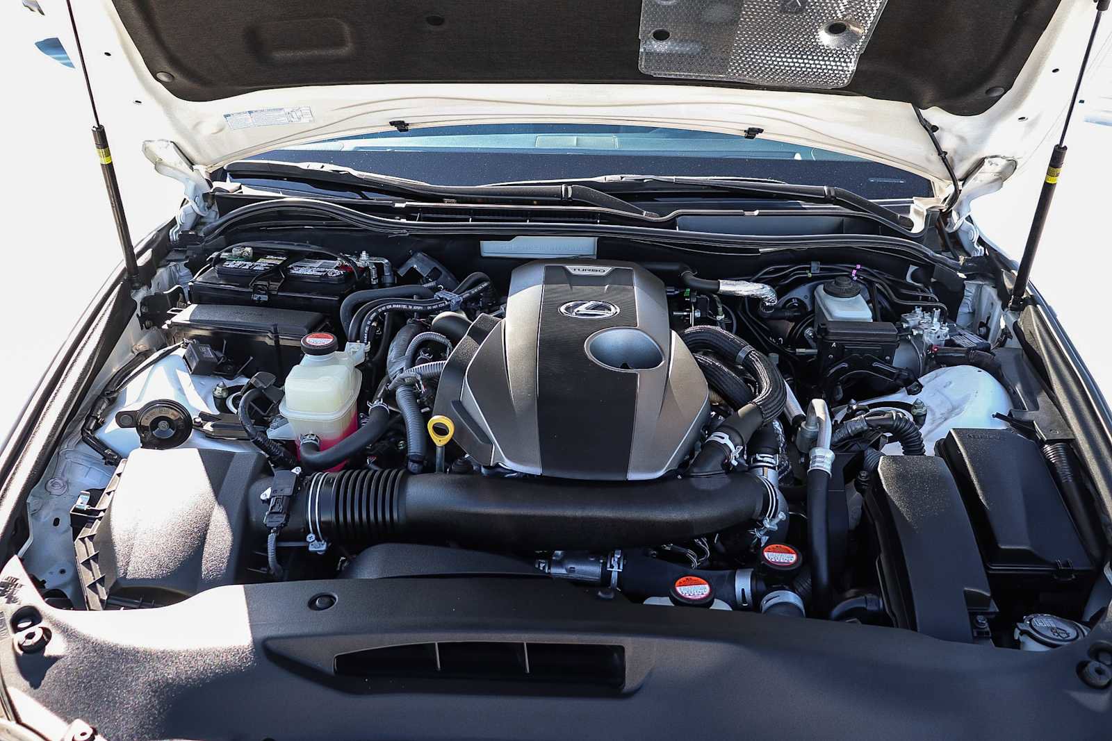 Used 2016 Lexus IS 200t image 39