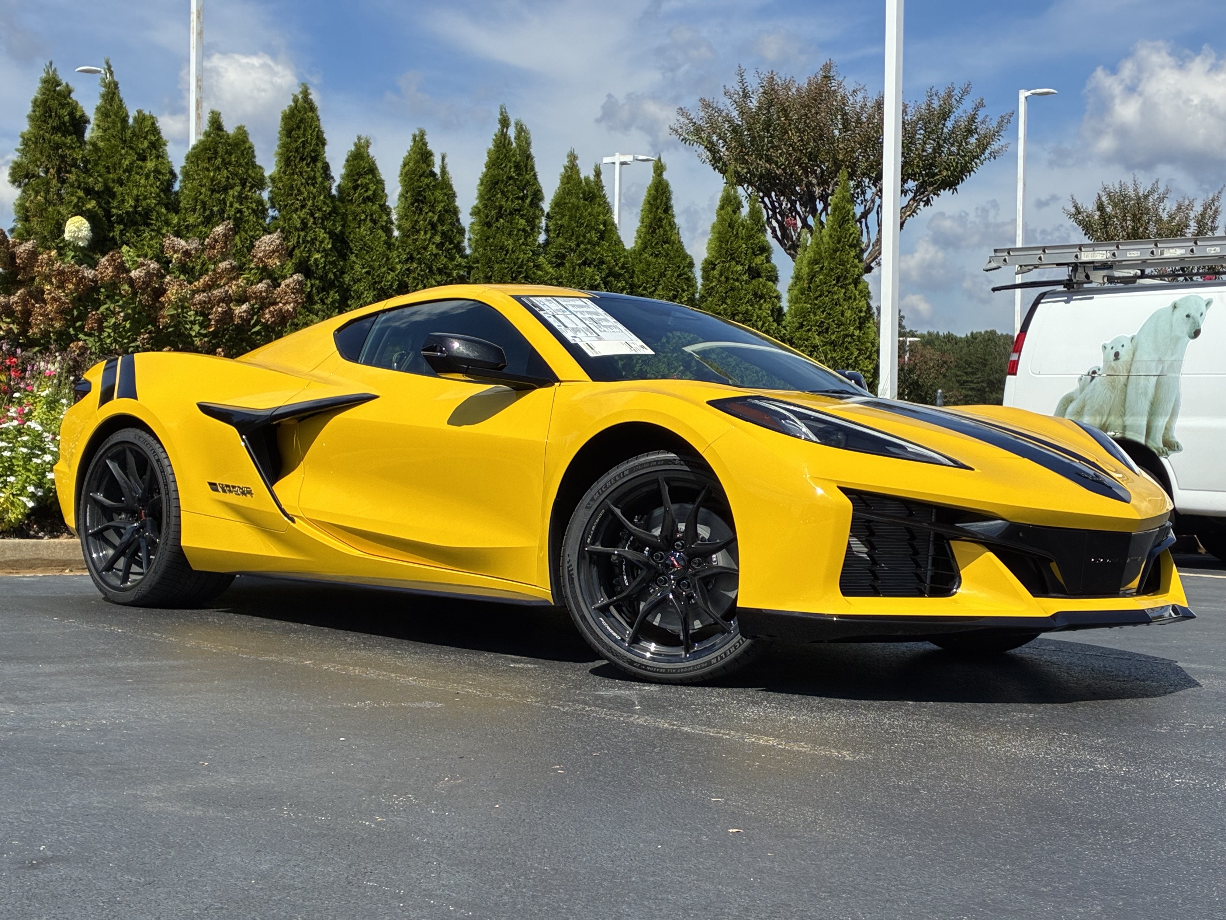 New 2027 Chevrolet Corvette Grand Sport w/ Stealth Interior Trim Package RWD image 2