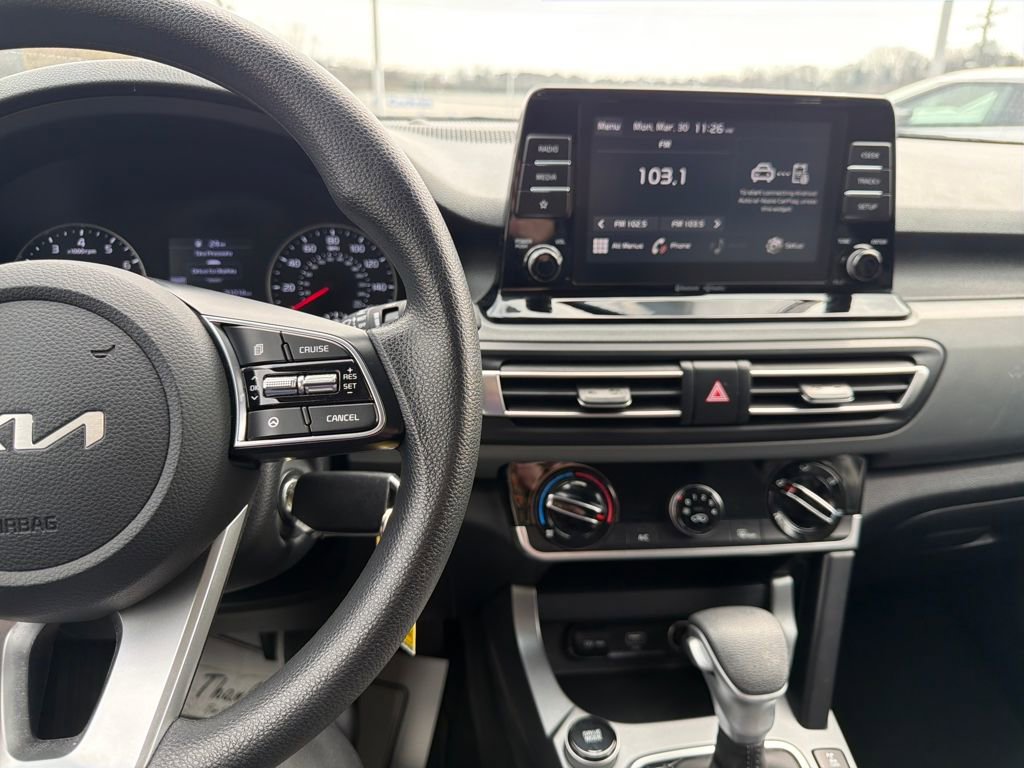 Certified 2023 Kia Seltos LX image 15