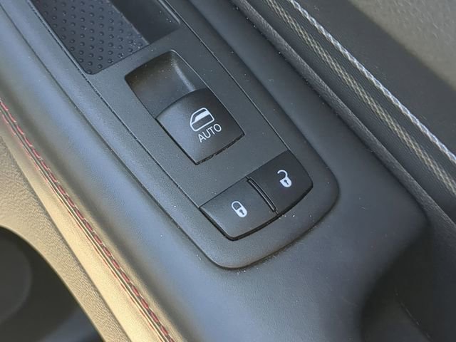 Used 2023 Dodge Durango GT image 39