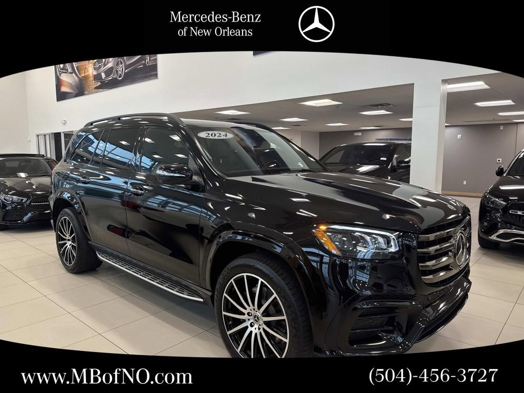 Used 2024 Mercedes-Benz GLS 450 4MATIC image 1
