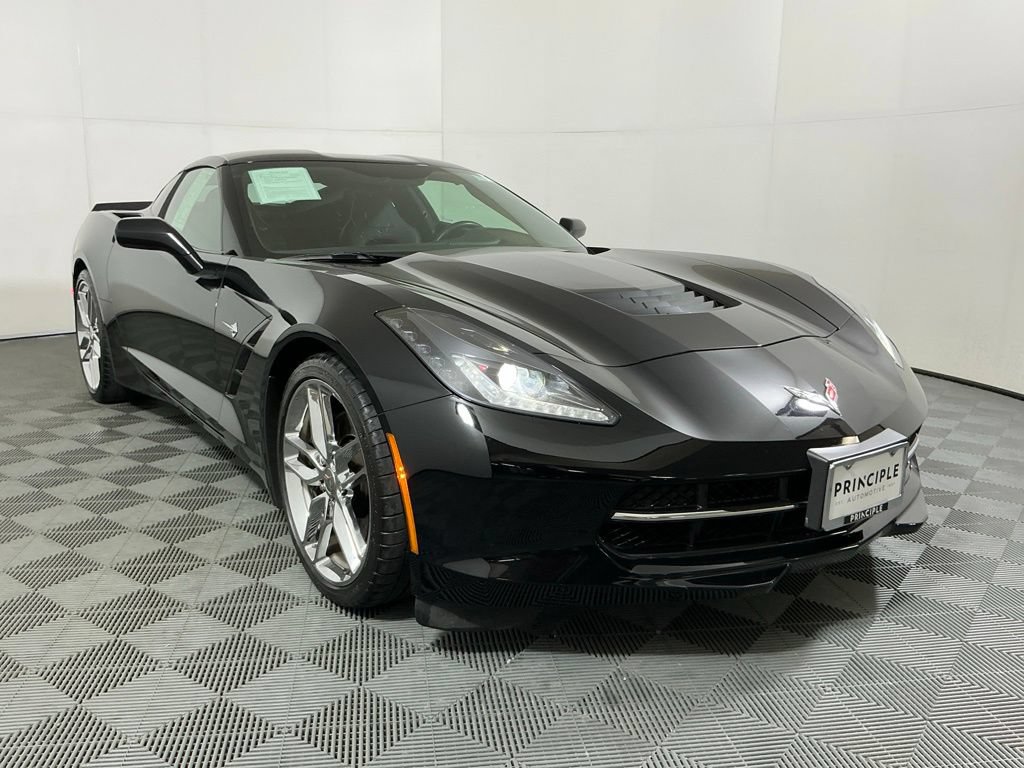 Used 2014 Chevrolet Corvette Stingray Coupe w/ 3LT Preferred Equipment Group RWD image 4