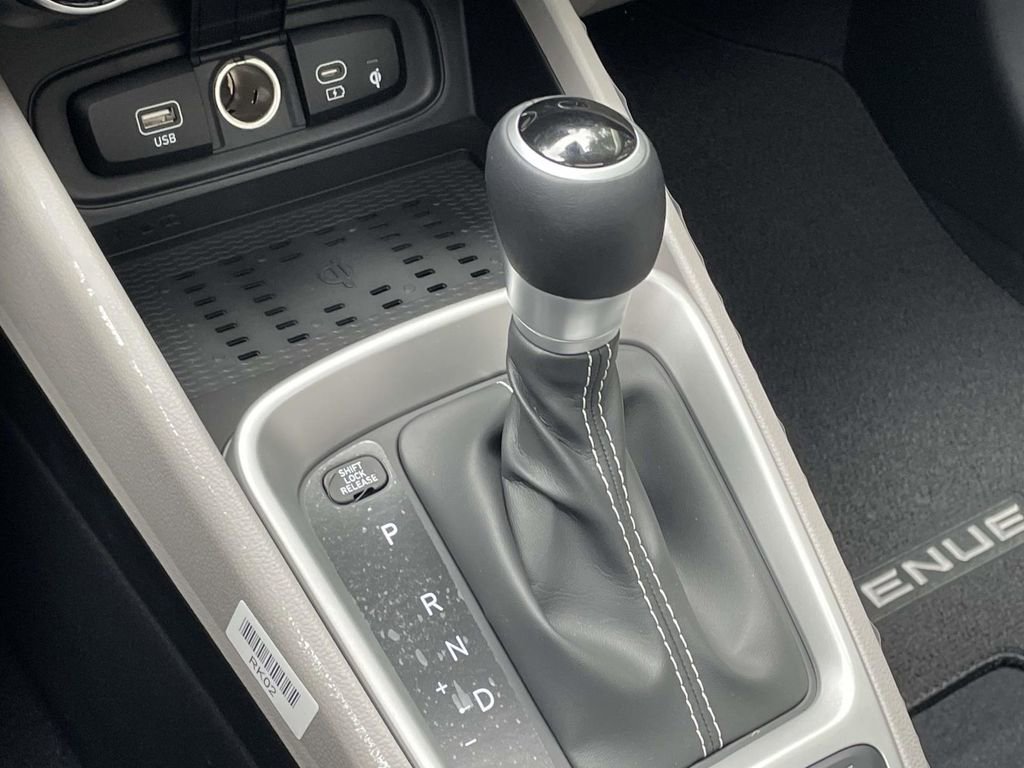 New 2026 Hyundai Venue SEL image 29