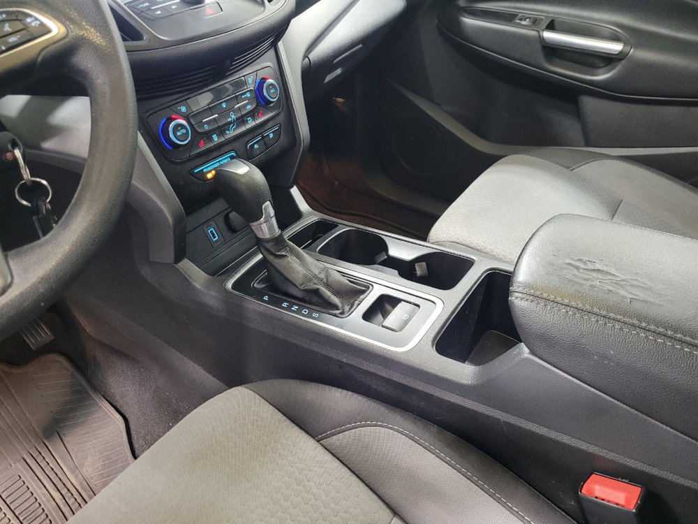 Used 2017 Ford Escape SE w/ Equipment Group 201A AWD/4WD image 26