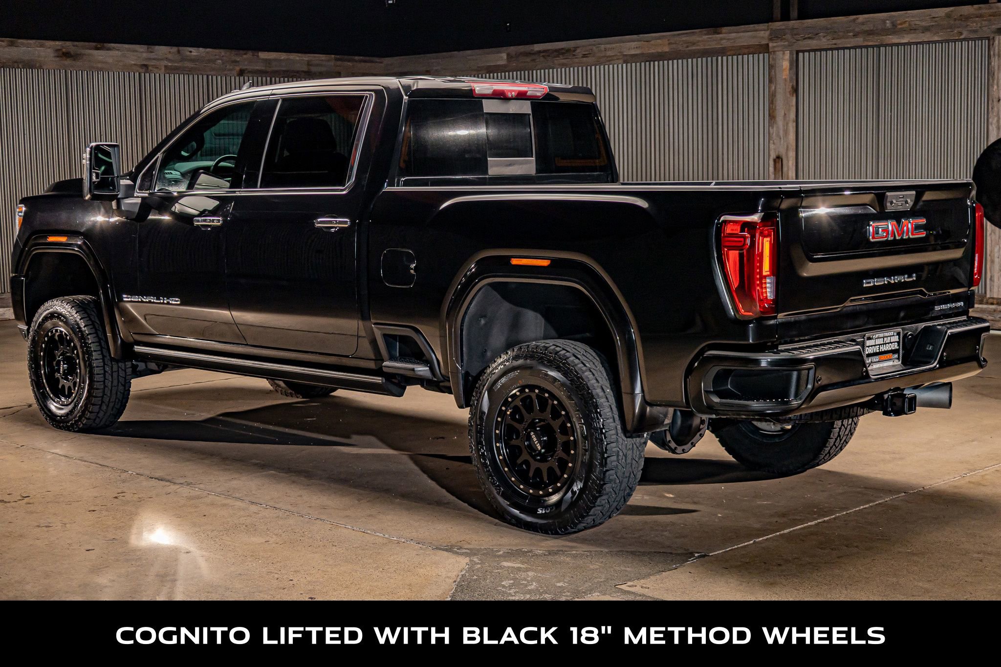 Used 2021 GMC Sierra 2500 Denali w/ Denali Black Diamond Edition image 6