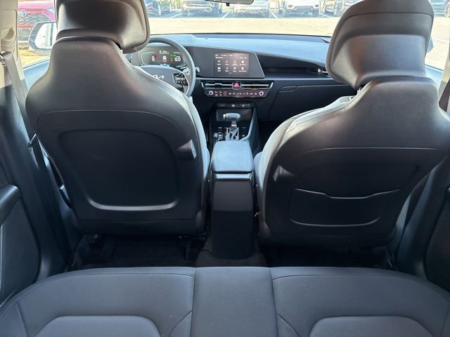 Certified 2024 Kia Niro LX image 32