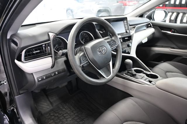 Used 2023 Toyota Camry LE image 21