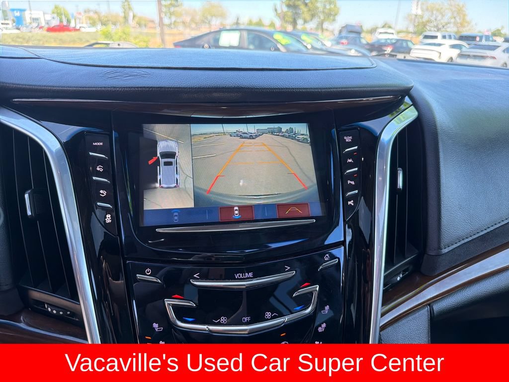 Used 2020 Cadillac Escalade ESV Luxury AWD/4WD image 20