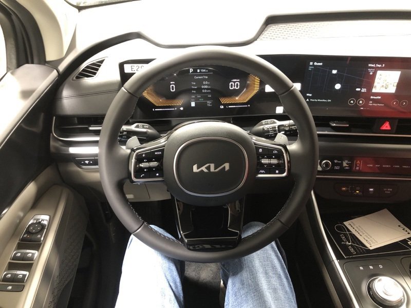 New 2026 Kia Carnival LXS image 25