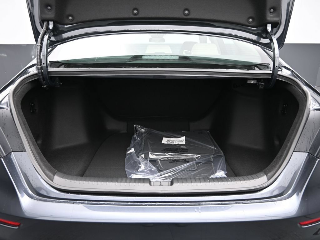 Used 2025 Honda Accord LX image 20