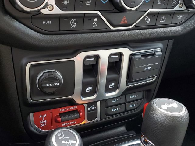 New 2026 Jeep Wrangler Sport AWD/4WD image 21
