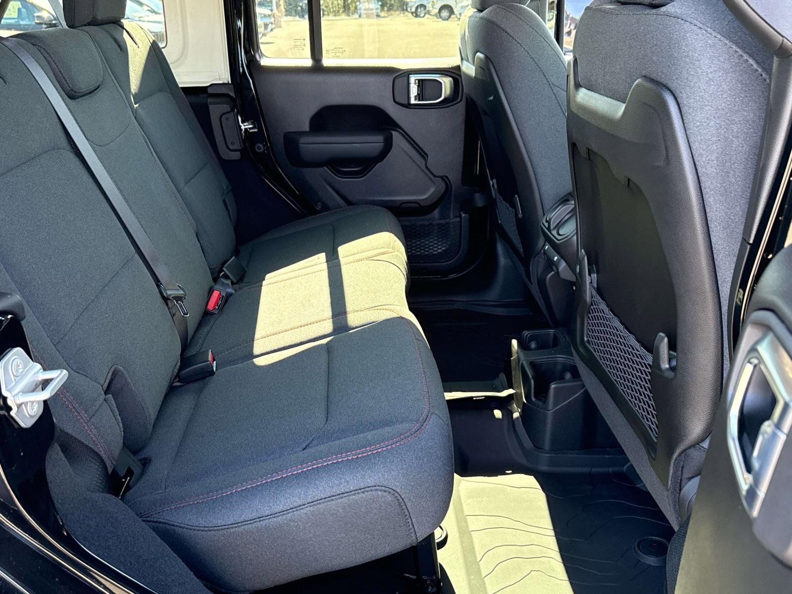 New 2026 Jeep Wrangler Unlimited Rubicon image 27