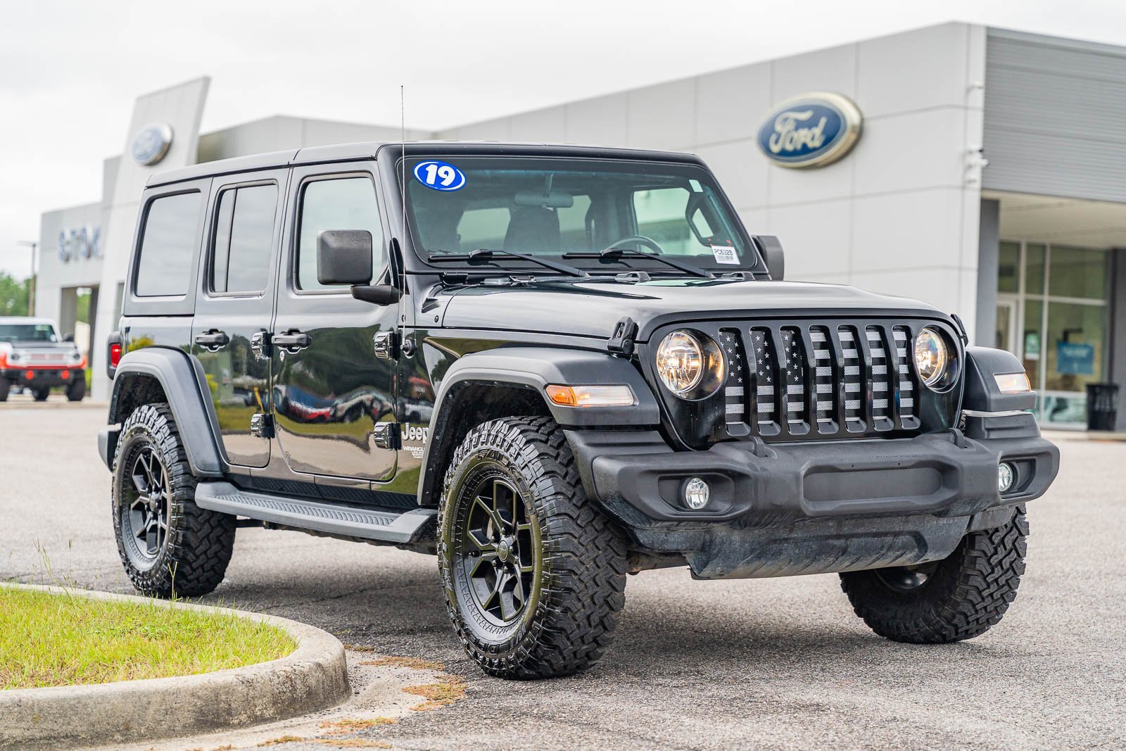 Used 2019 Jeep Wrangler Unlimited Sport S