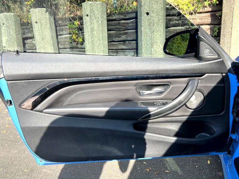 Used 2020 BMW M4 Coupe w/ Competition Package image 24