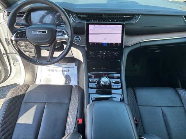 Used 2024 Jeep Grand Cherokee Summit AWD/4WD image 12