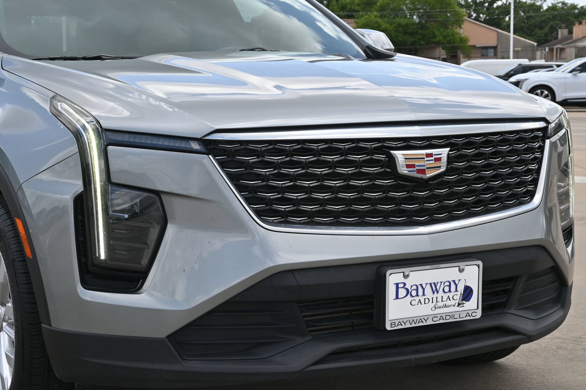 Used 2024 Cadillac XT4 Luxury w/ Cold Weather Package FWD image 29