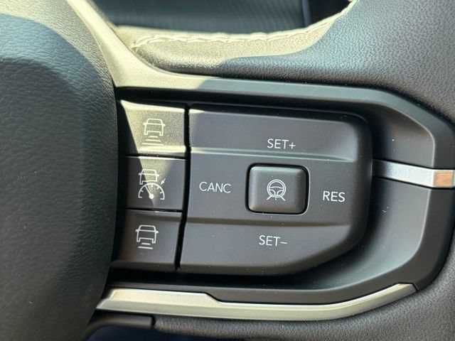 New 2026 Jeep Cherokee Overland AWD/4WD image 19