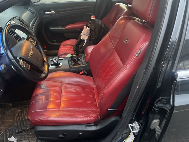 Used 2013 Chrysler 300 S image 23