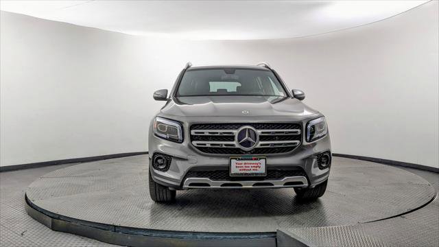 Used 2021 Mercedes-Benz GLB 250 w/ Premium Package image 12