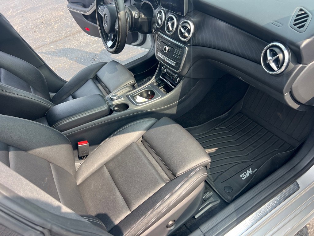 Used 2019 Mercedes-Benz CLA 250 4MATIC image 21