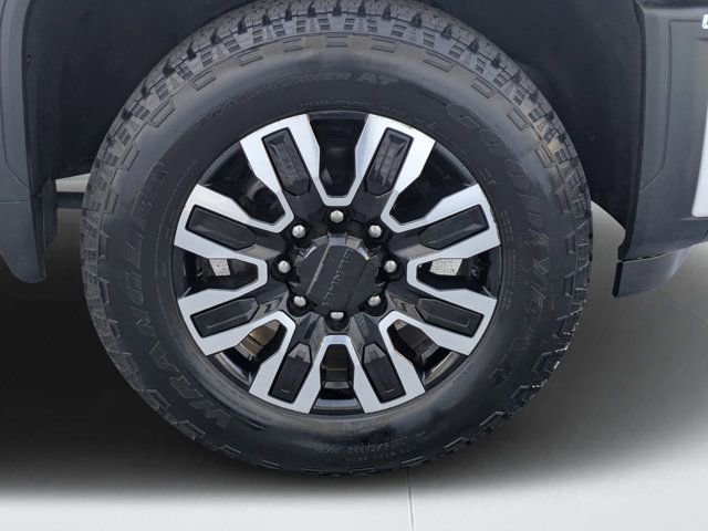 Used 2024 GMC Sierra 2500 Denali Ultimate image 8