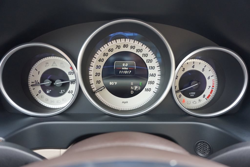 Used 2015 Mercedes-Benz E 350 Sedan image 33