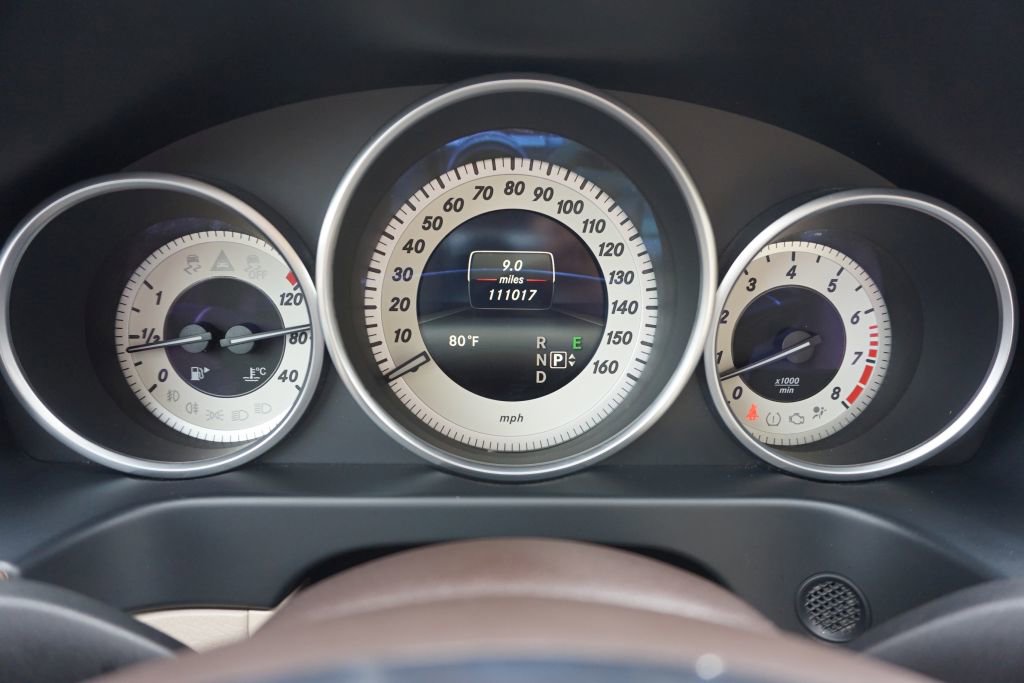 Used 2015 Mercedes-Benz E 350 Sedan image 33