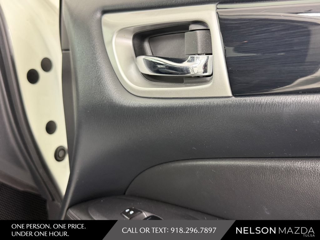 Used 2018 Nissan Pathfinder S FWD image 45