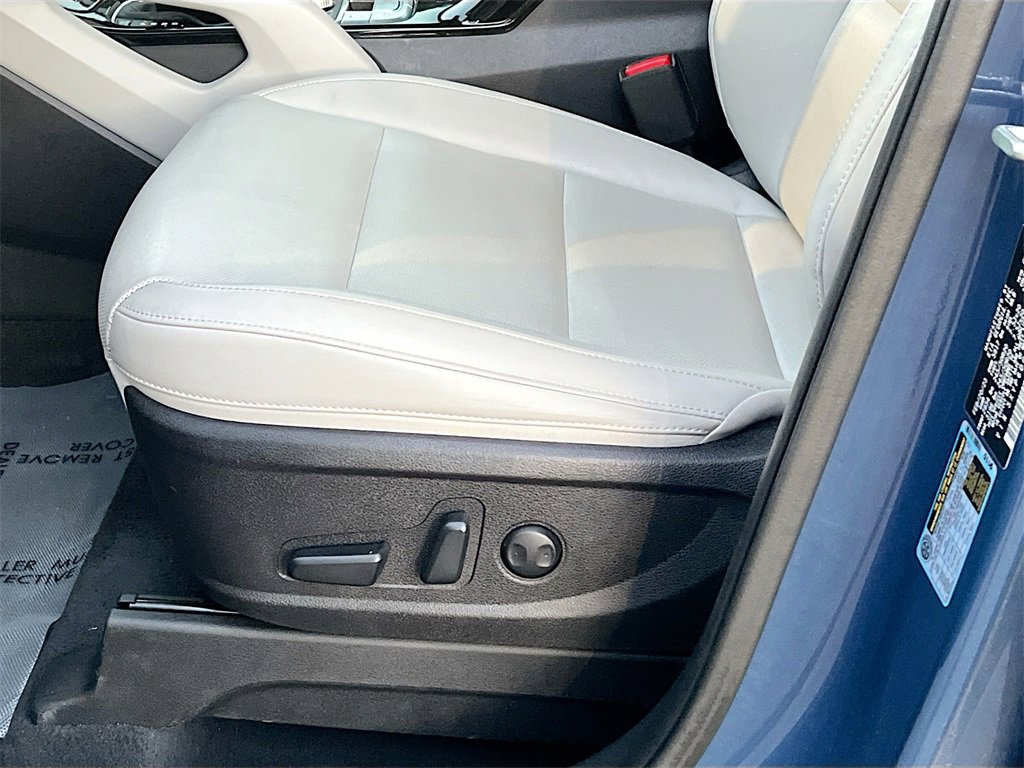 Used 2023 Kia Telluride S image 19