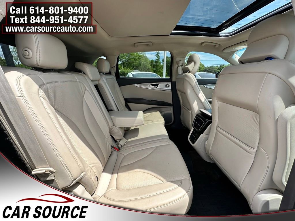 Used 2016 Lincoln MKX Reserve w/ Luxury Package AWD/4WD image 21