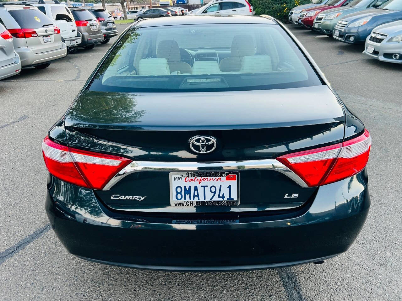 Used 2015 Toyota Camry LE FWD image 8